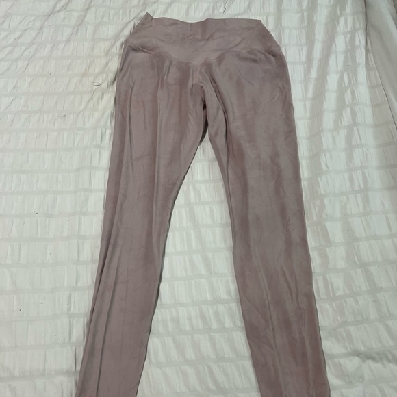 Alphalete Wonder Leggings - Picture 2 of 3